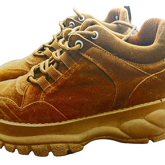 COPY - COPY - TOPSHOP Chunky Platforms - Picture 2 of 3